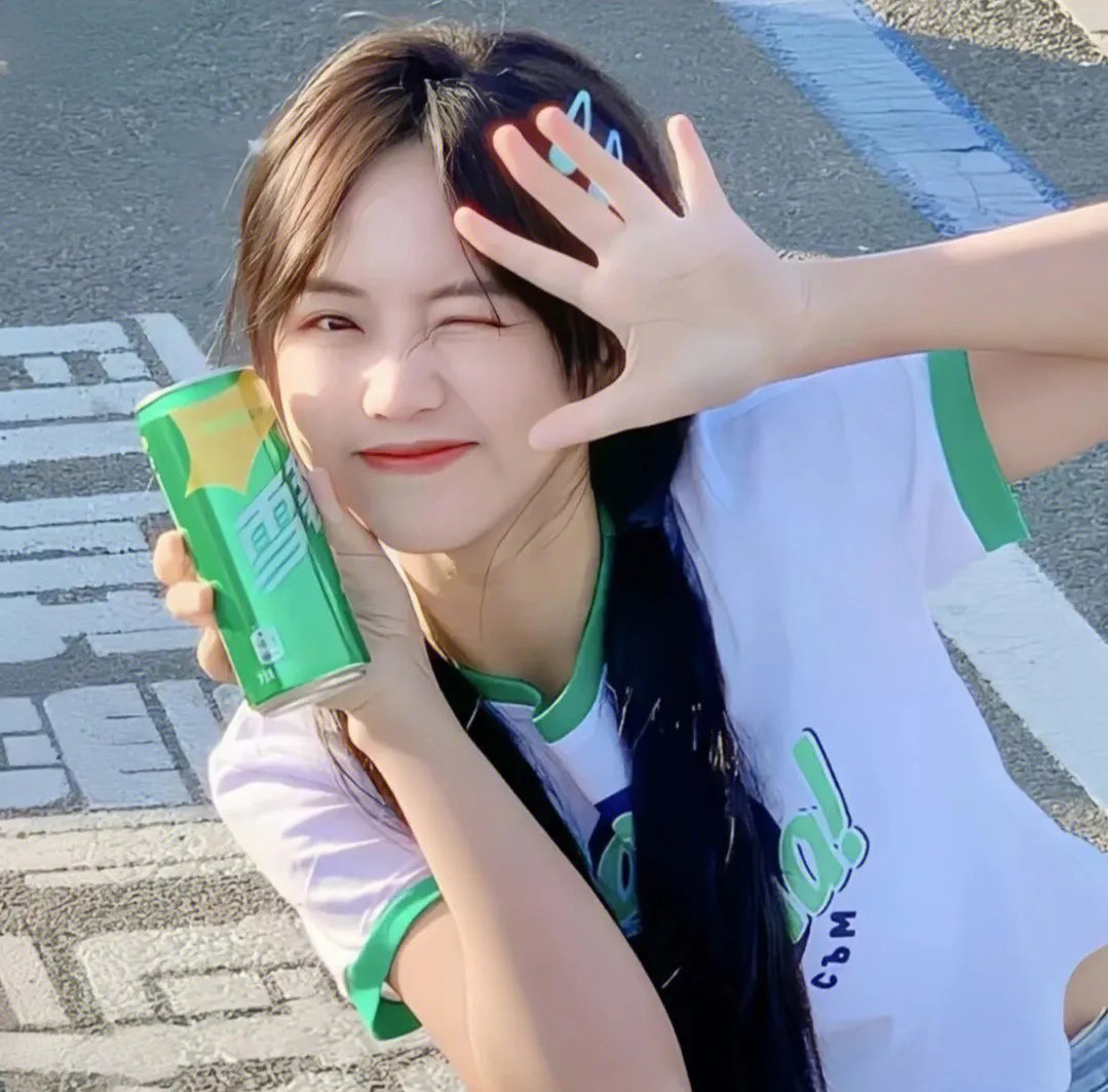 三个哥哥重生之后把我宠上天